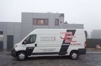 Camionnette JC Rener